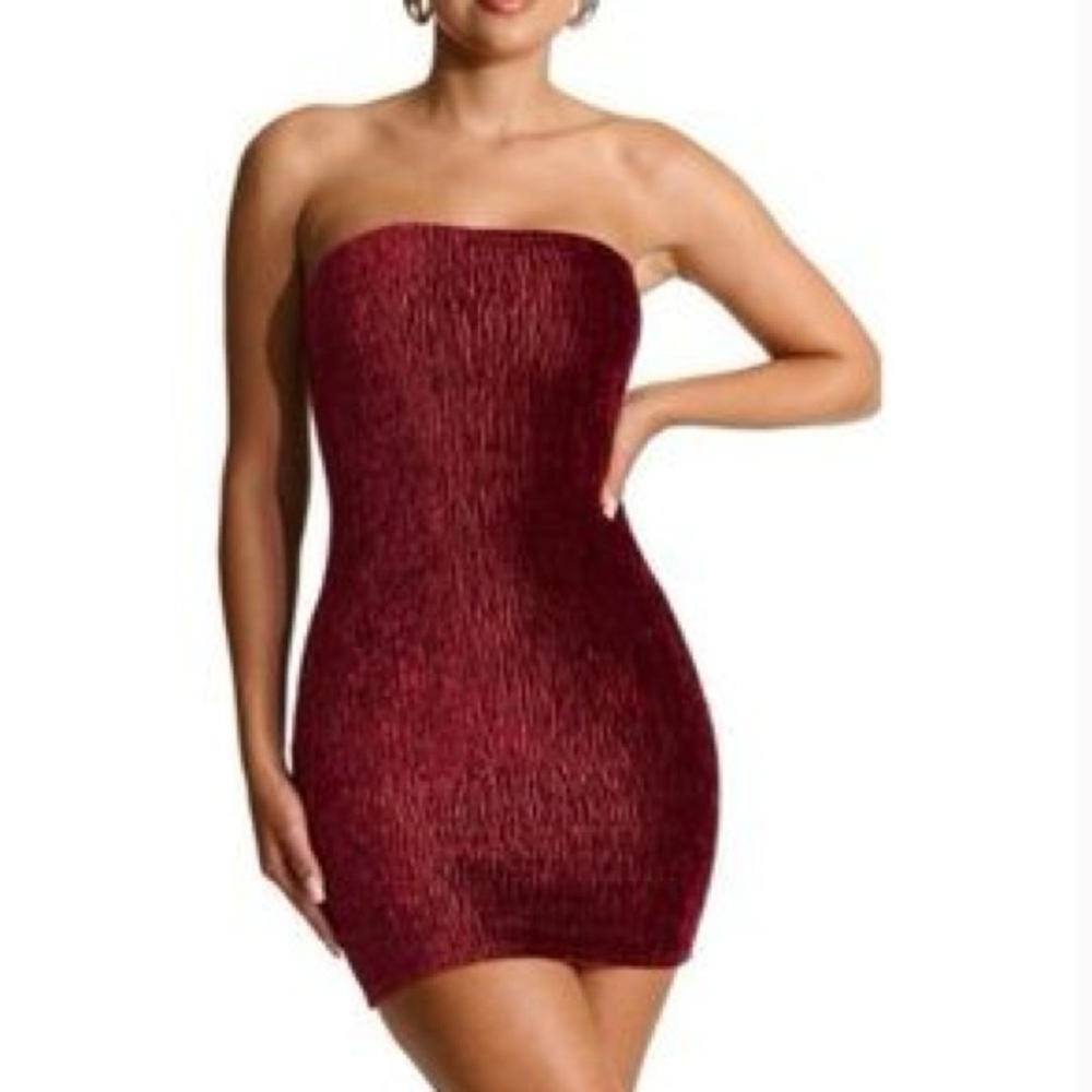 NWOT Naked Wardrobe Plush Velvet Strapless Dress In Wine - Picture 2 of 5